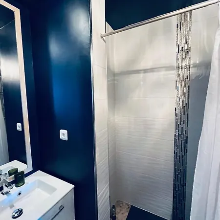 Brive Centre, Superb Appartement En Face Du Marche Prime Exterior photo